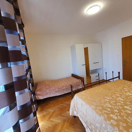 Apartments Luciana & Helena Pula Dış mekan fotoğraf