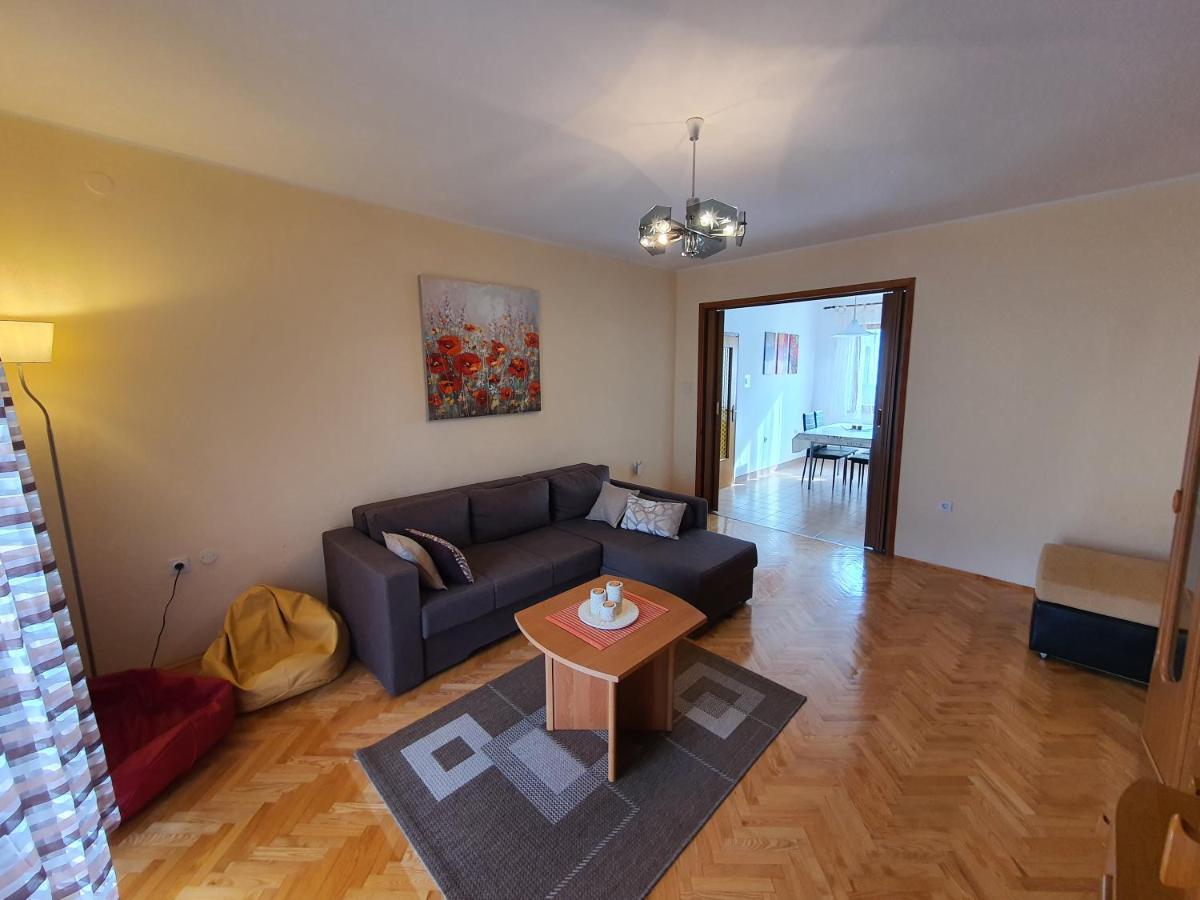 Apartments Luciana & Helena Pula Dış mekan fotoğraf